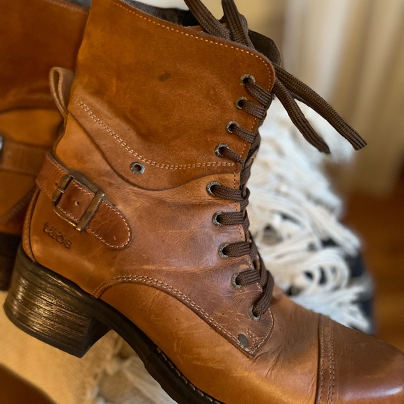 Taos Crave Tan Leather Boots - Picture 3 of 5